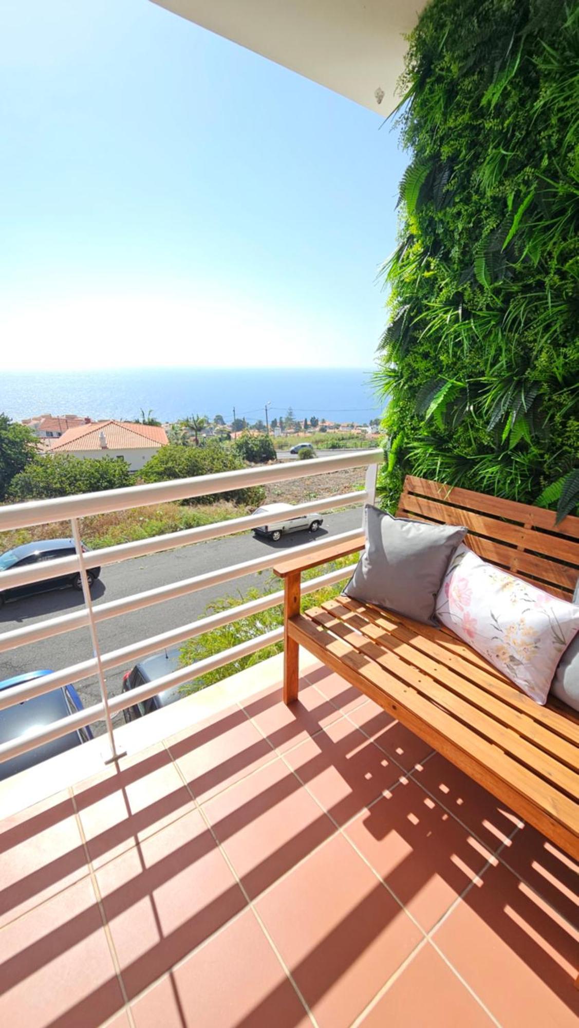 Seaview Relax Apartment Canico  Bagian luar foto