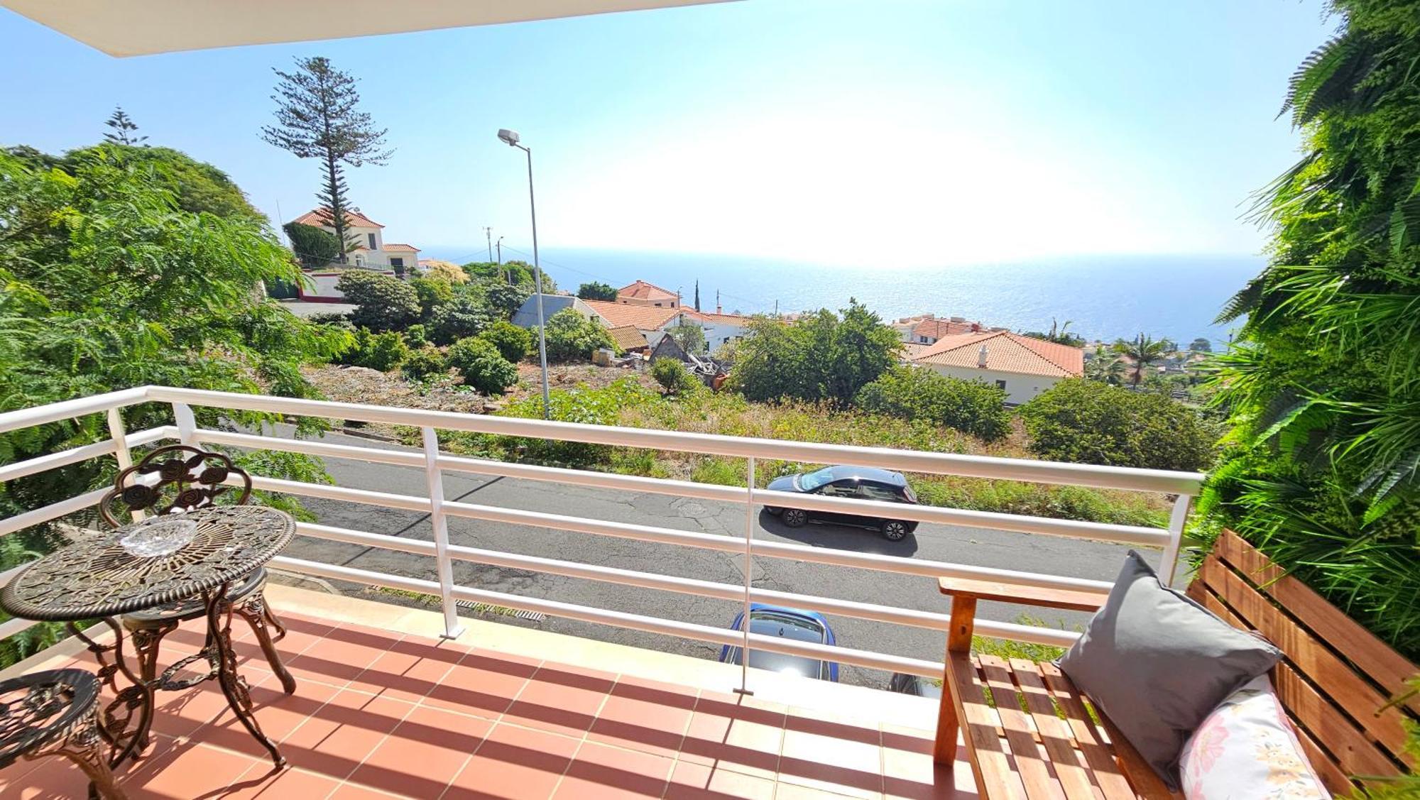 Seaview Relax Apartment Canico  Bagian luar foto