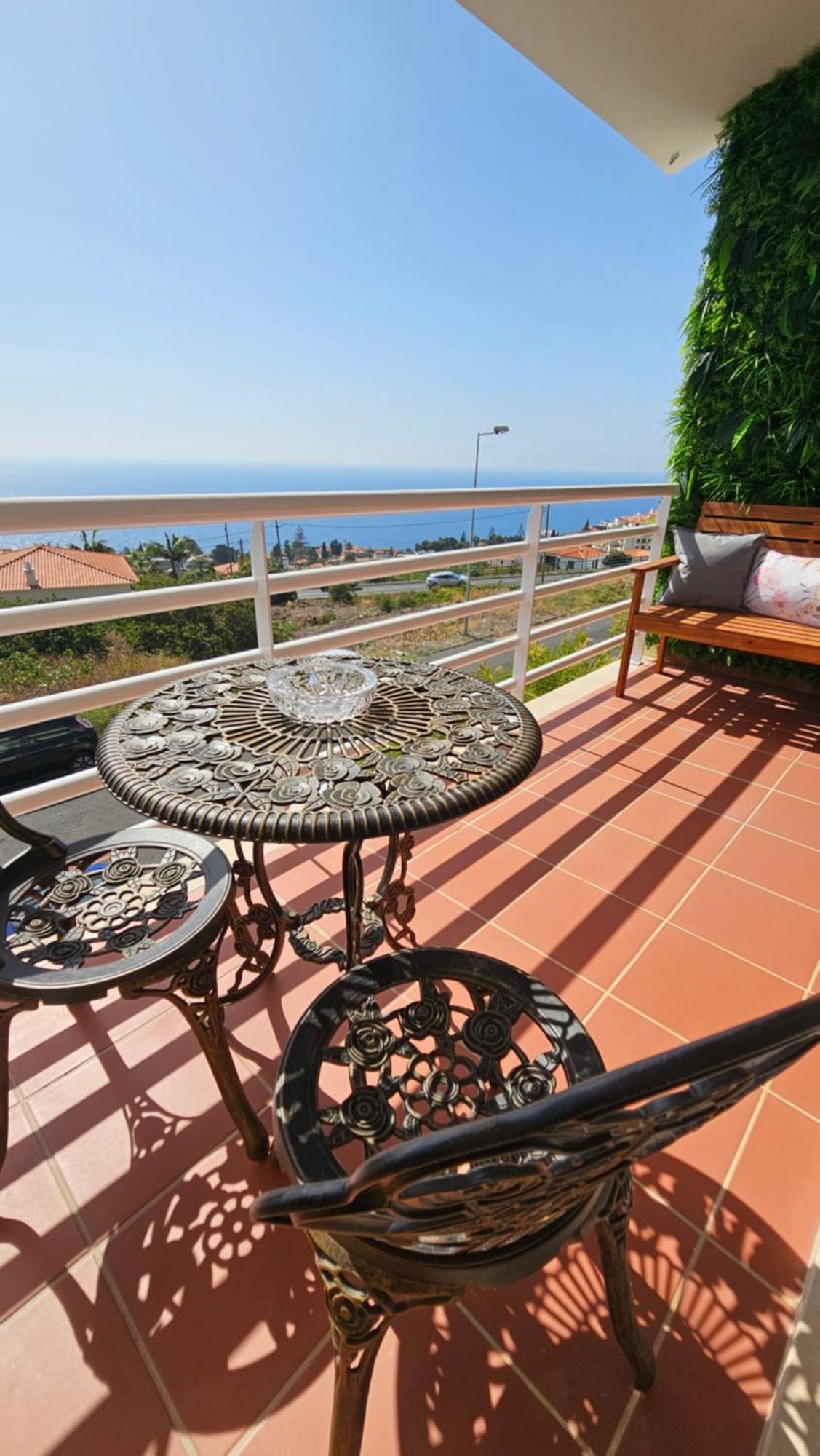 Seaview Relax Apartment Canico  Bagian luar foto